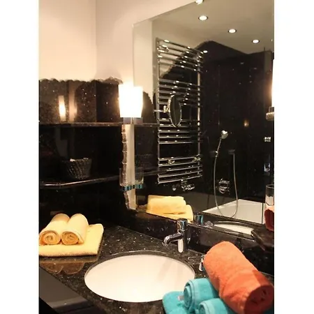 Holiday home On The Ii Comfortable Lubeck
